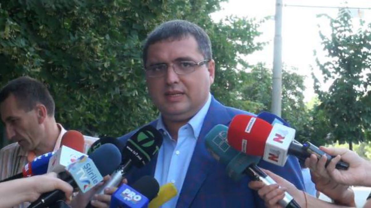 Usatîi: Sunt gata să trec detectorul de minciuni împreună cu Plahotniuc. Procuratura Anticorupție nu s-a autosesizat