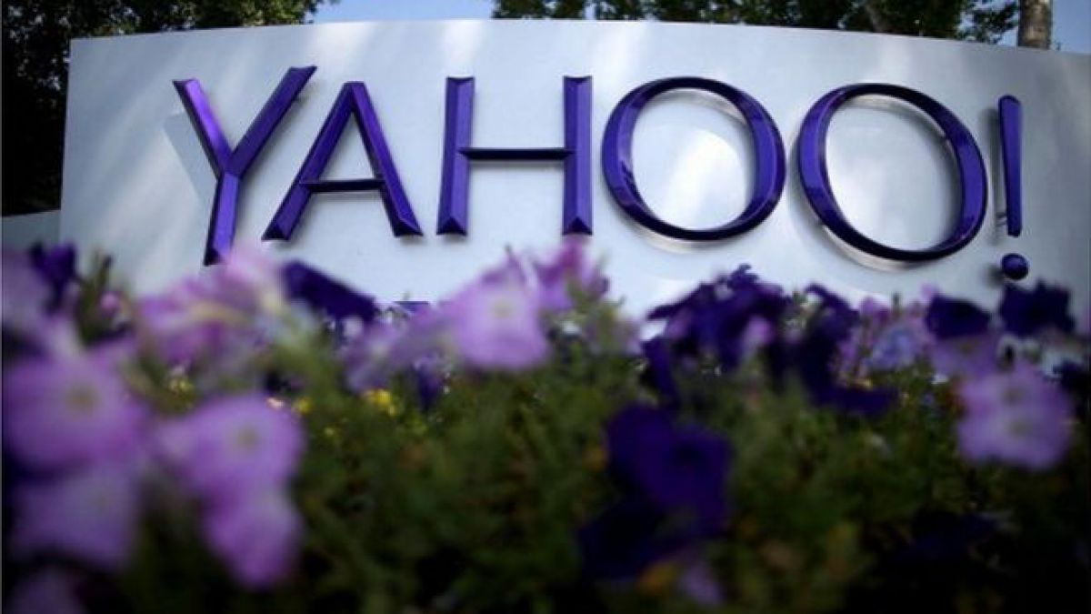 Verizon a cumpărat Yahoo
