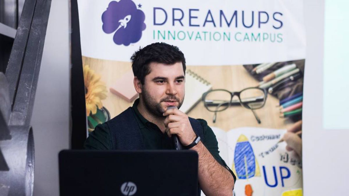 Autorul „detectorului” de troli pe Facebook: Nu e nevoie de oameni super inteligenți, totul este organizat de alții