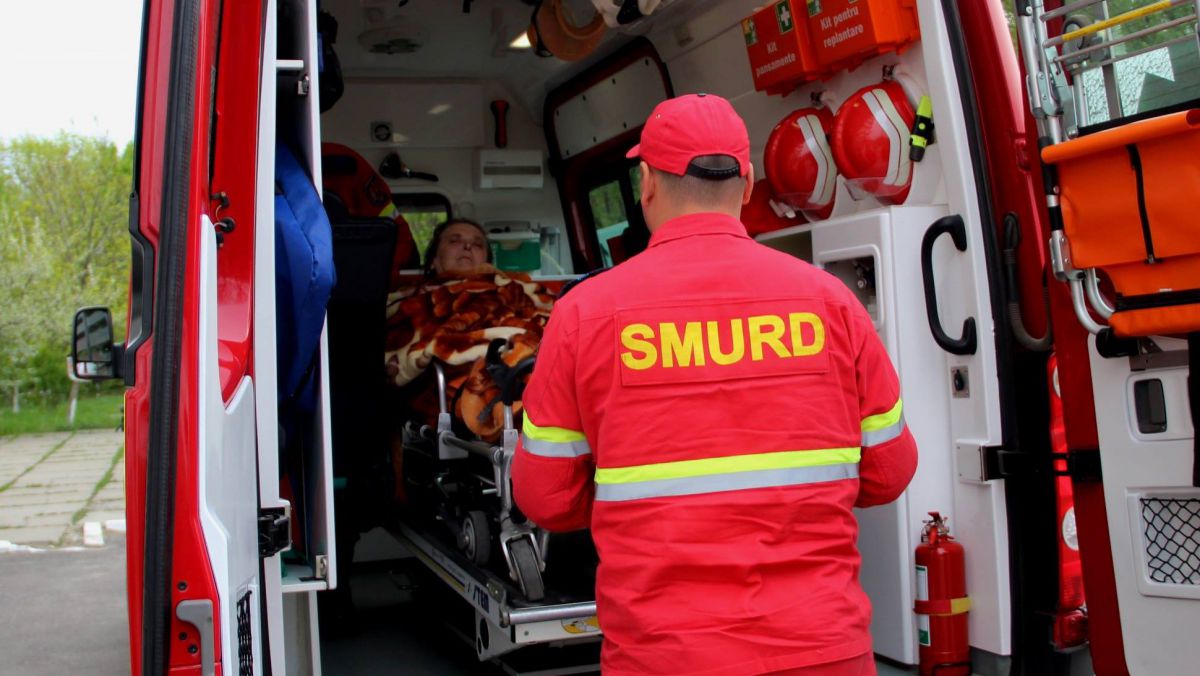 VIDEO. 11 intervenții SMURD în 24 de ore. O femeie din Ocnița, transportată la un spital din Capitală