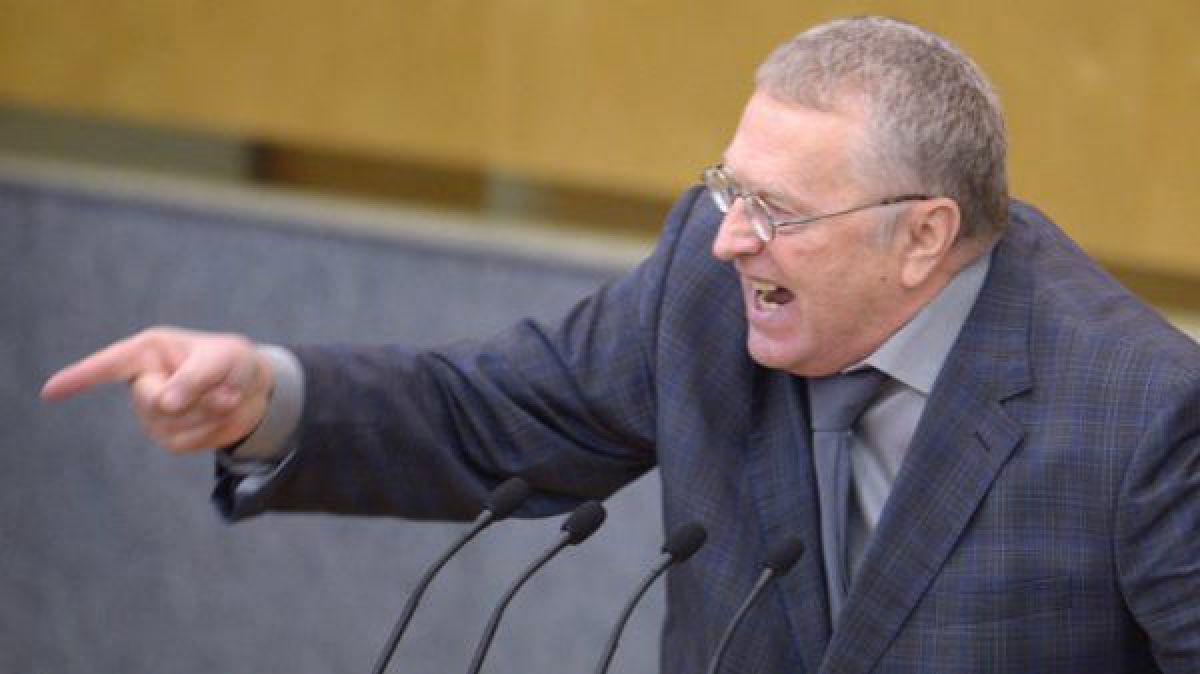 VIDEO. „Închide gura, dobitocule!” Vladimir Jirinovski amenință cu închisoarea manifestanții lui Navalinîi