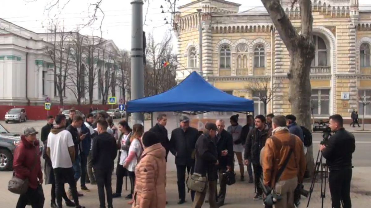 VIDEO. Cercetare sociologică în Chișinău: „Da” sau „Nu” pentru Unirea cu România