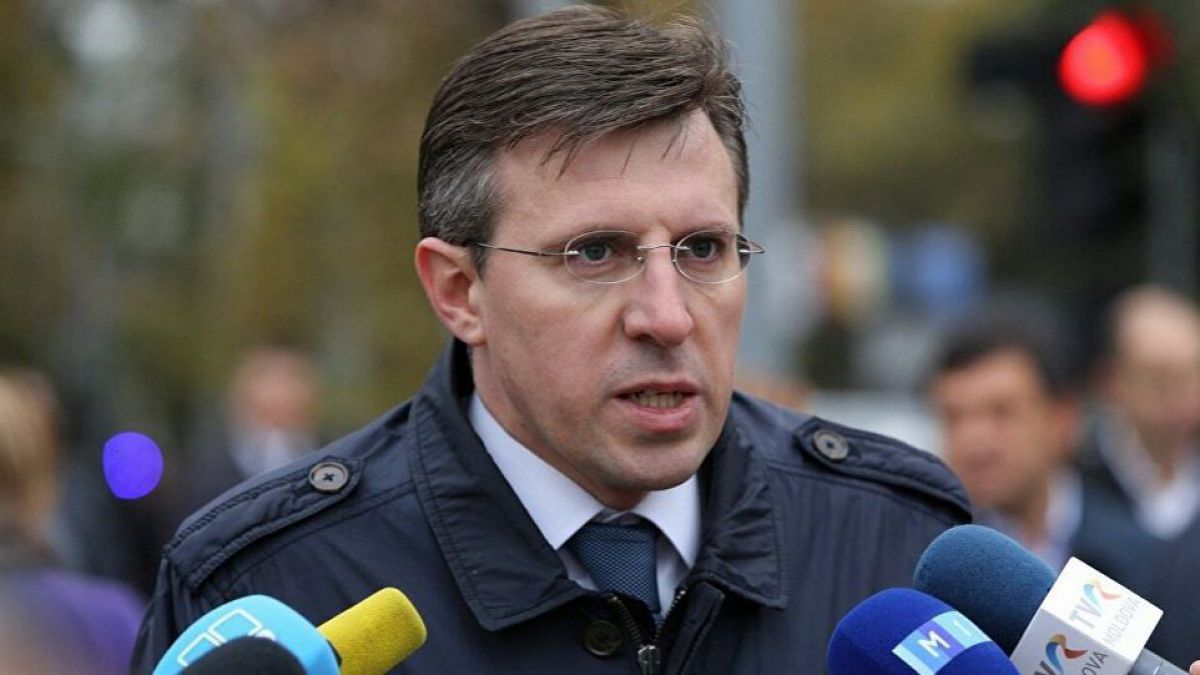 VIDEO. Chirtoacă: Poliția documentează 15-20 de cazuri când au fost adunate ilegal lemne din stradă