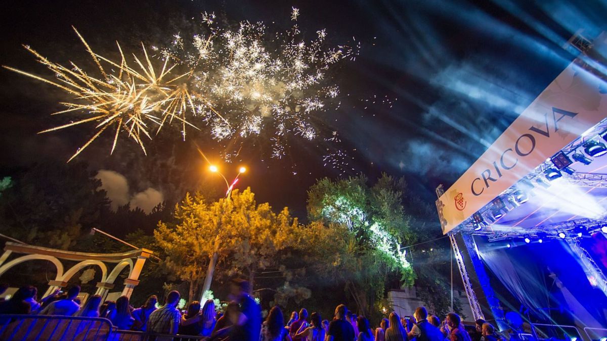 VIDEO. Cum decurg pregătirile pentru „MustFest”. 3 lucruri importante despre primul festival al toamnei
