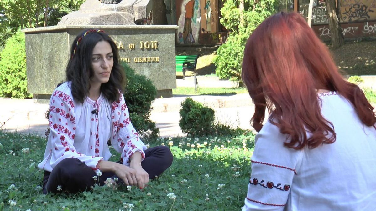 VIDEO. De-o vârstă cu țara. Jurista Elena Podoleanu: Moldova își poate îmbrățișa cetățenii așa cum face o mamă
