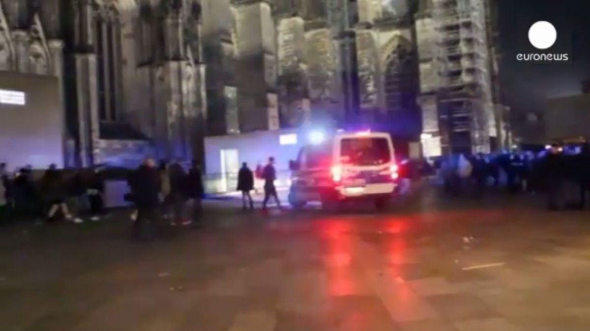 VIDEO. Euronews: Doi pakistanezi și un sirian, răniți în timpul atacurilor asupra femeilor în Koln