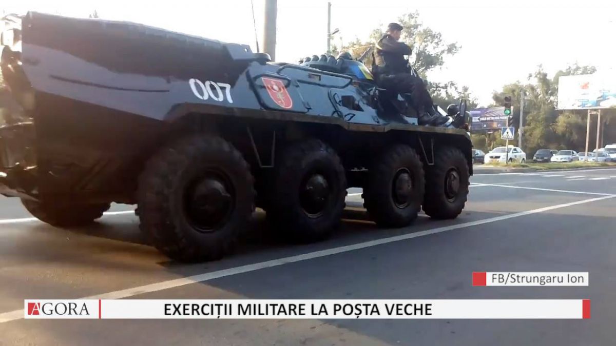 VIDEO. Exerciții cu explozii și împușcături! Sute de carabinieri au mărșăluit pe străzile Capitalei
