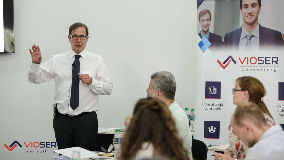 VIDEO. FOTO. O companie din Moldova îi ajută pe antreprenori să gestioneze afaceri de succes
