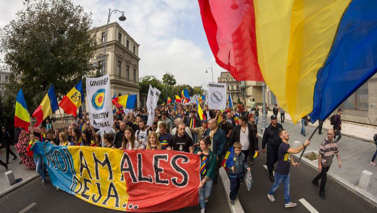 VIDEO. Incidente la Marșul Unirii desfășurat la București: Cinci manifestanți, reținuți de jandarmi