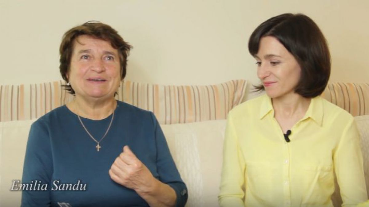 VIDEO. Maia Sandu apare pentru prima oară în public alături de mama sa