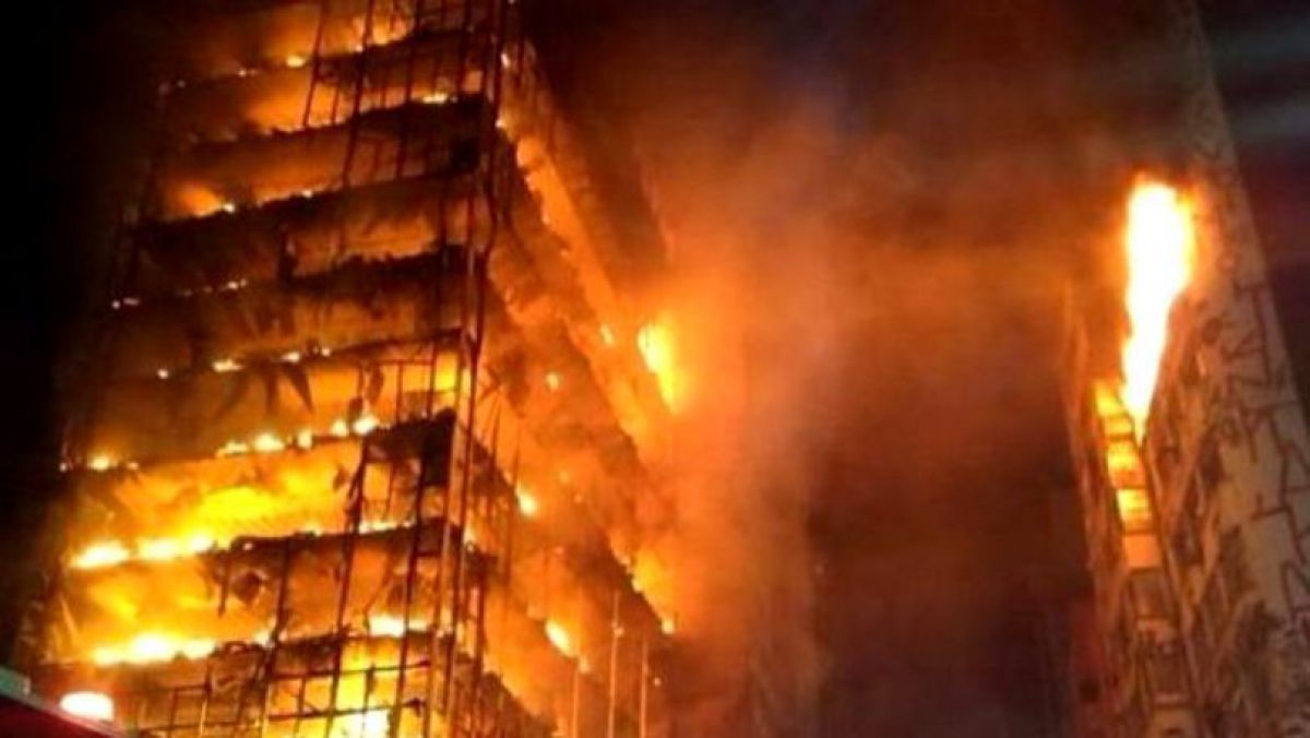 VIDEO. O clădire cu 26 de etaje s-a prăbușit în Sao Paolo. Cel puțin o persoană și-a pierdut viața