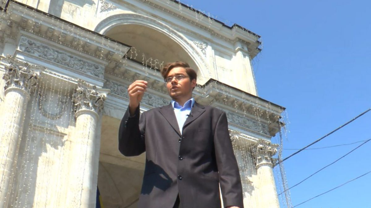 VIDEO. Parodie specială Zerodoi: Chirtoacă, la plimbare de Ziua Independenței: Ați văzut că s-a pus marcajul?