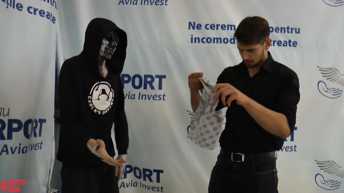 VIDEO. Parodii Zerodoi: Carlas Dreams în aeroport: Asta-i mâna Rusiei