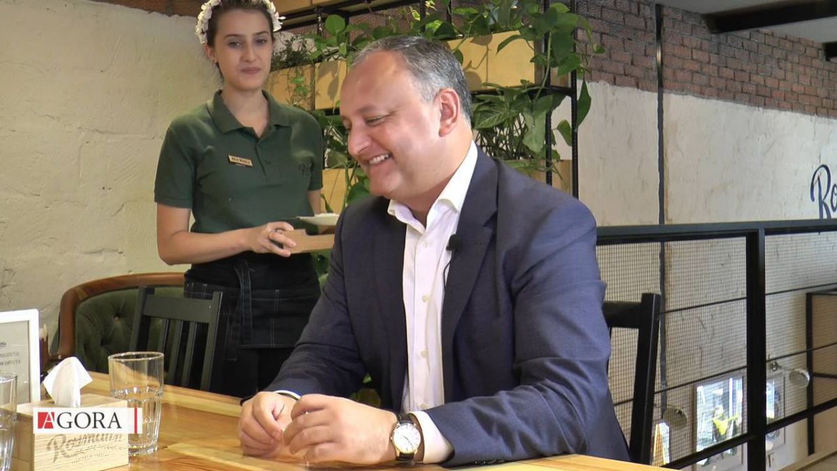 VIDEO. „Prânz cu președintele”: Igor Dodon, despre campania electorală, contracandidații, familie și preferințe culinare 
