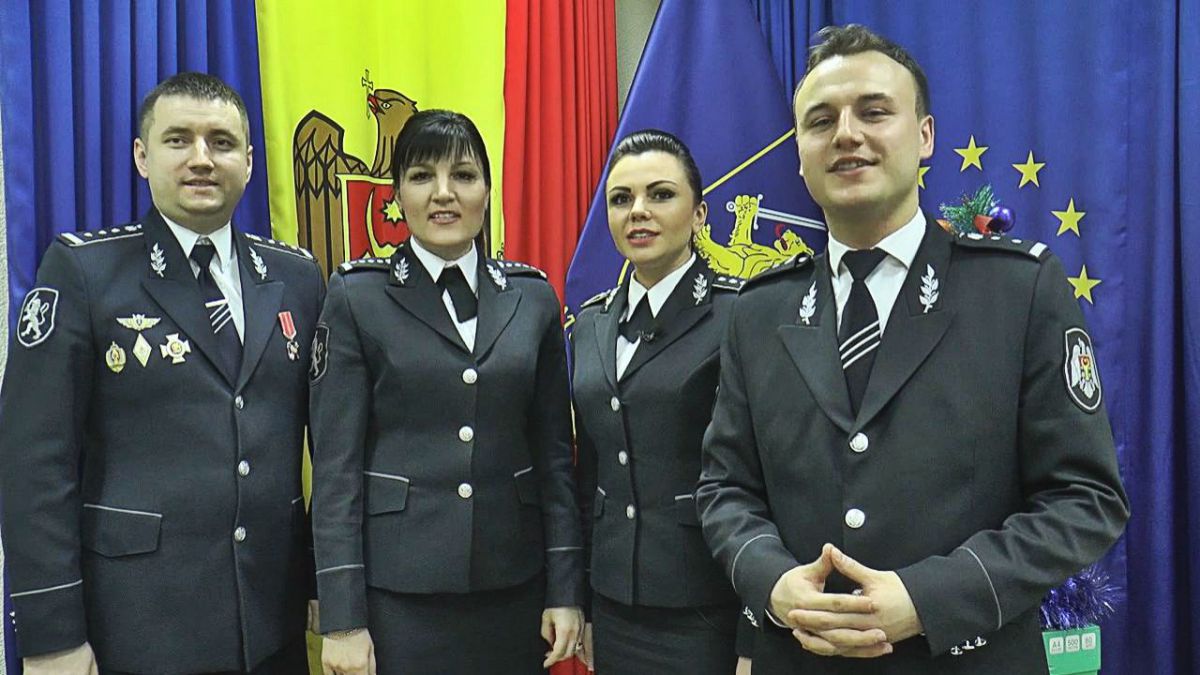 VIDEO. „Salvează discursul”! Mesajul de Revelion al președintelui RM, în viziunea polițiștilor