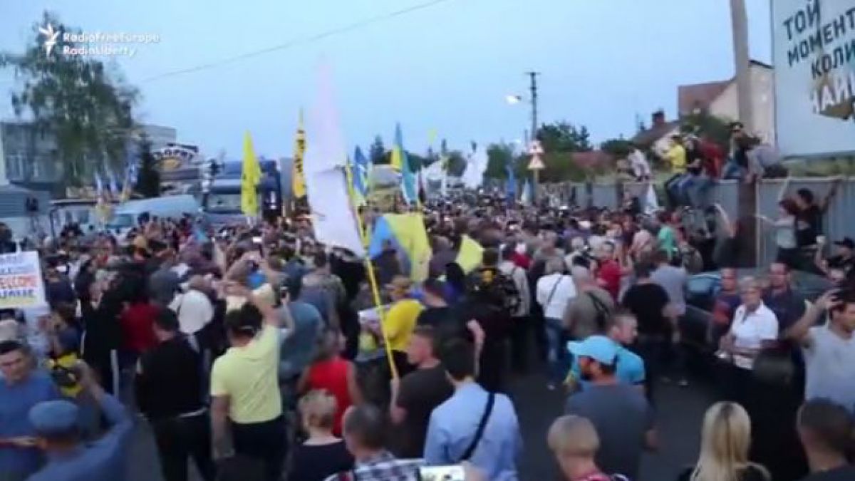 VIDEO. Sute de simpatizanți au forțat intrarea lui Saakașvili în Ucraina