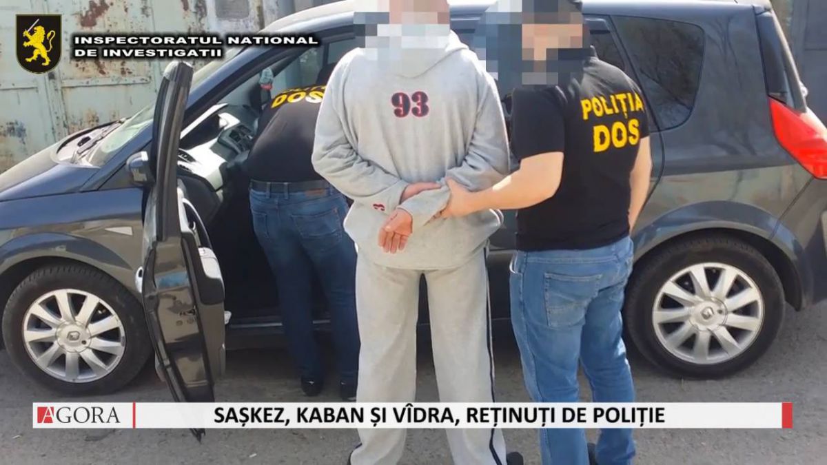 VIDEO. Traficanți de droguri, reținuți de ofițerii de investigații
