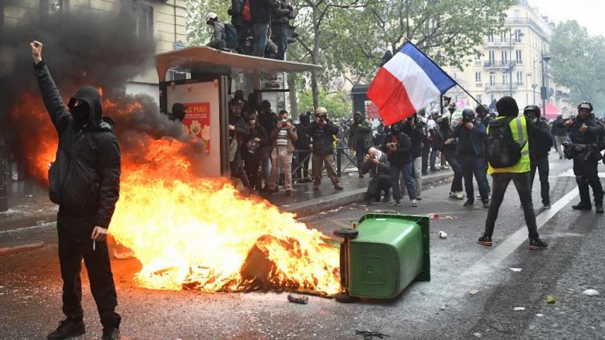 Violențe de Ziua Muncii. În mai multe țări au avut loc proteste, care s-au soldat cu arestări și ciocniri cu forțele de ordine