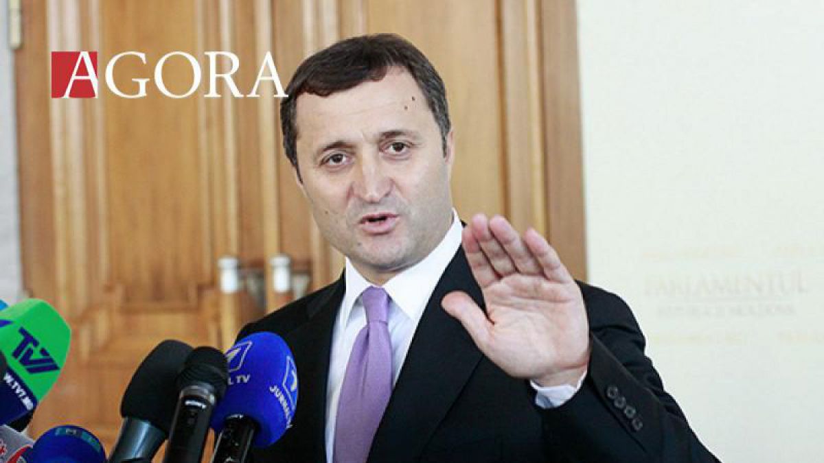 Vlad Filat: Să nu ne îmbătăm cu apă rece
