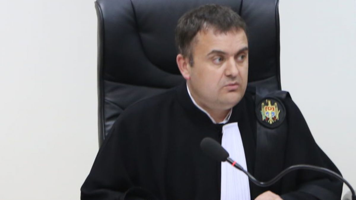 Vladislav Clima cere verificarea legalității decretului și anularea în totalitate a acestuia
