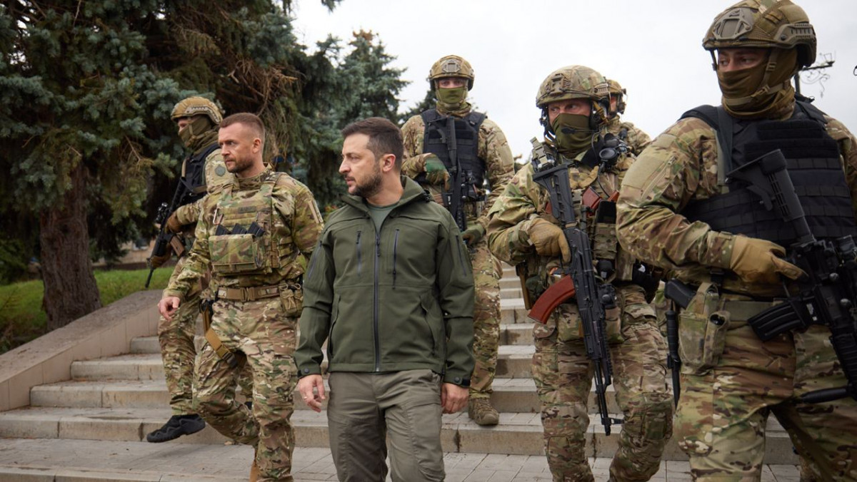 Volodimir Zelenski a efectuat o vizită în orașul Izium: Ceea ce vedem este șocant (VIDEO, GALERIE FOTO)