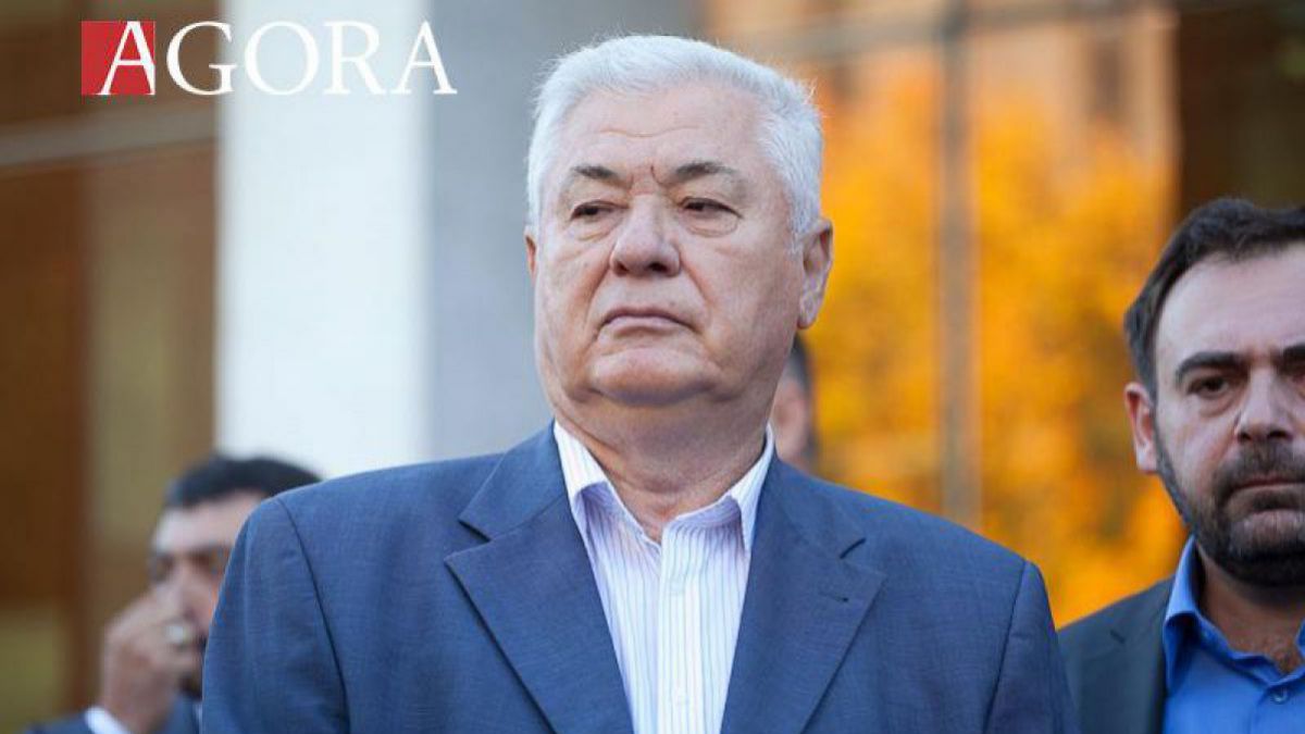 Voronin, despre sacoșa primită de Dodon de la Plahotniuc: „Pentru un președinte de țară este inadmisibil”