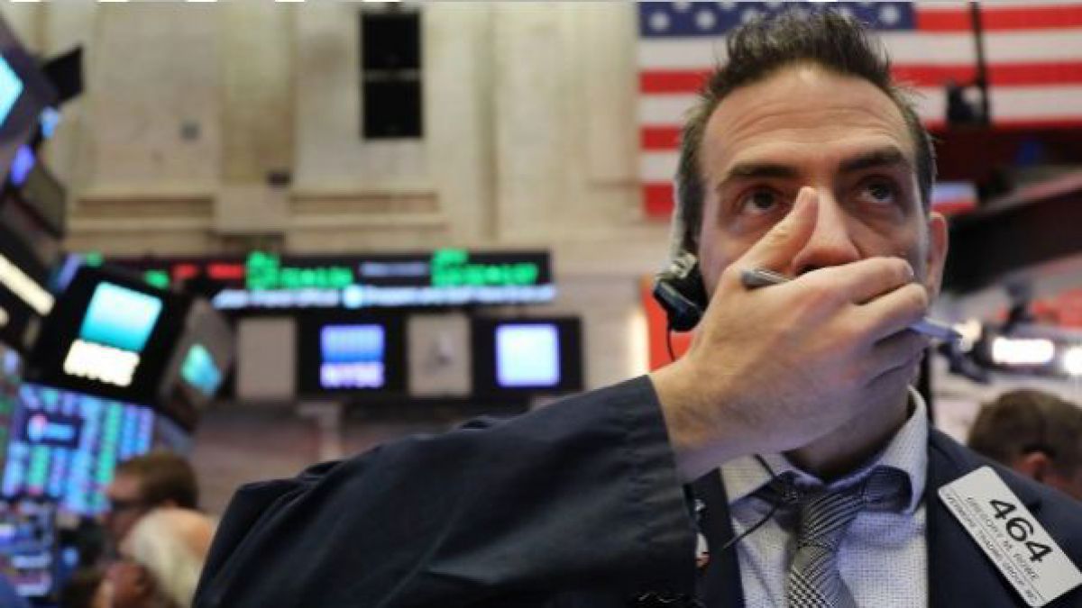 Yahoo Finance: Investitorii se tem de declanșarea unui război comercial între Statele Unite și China