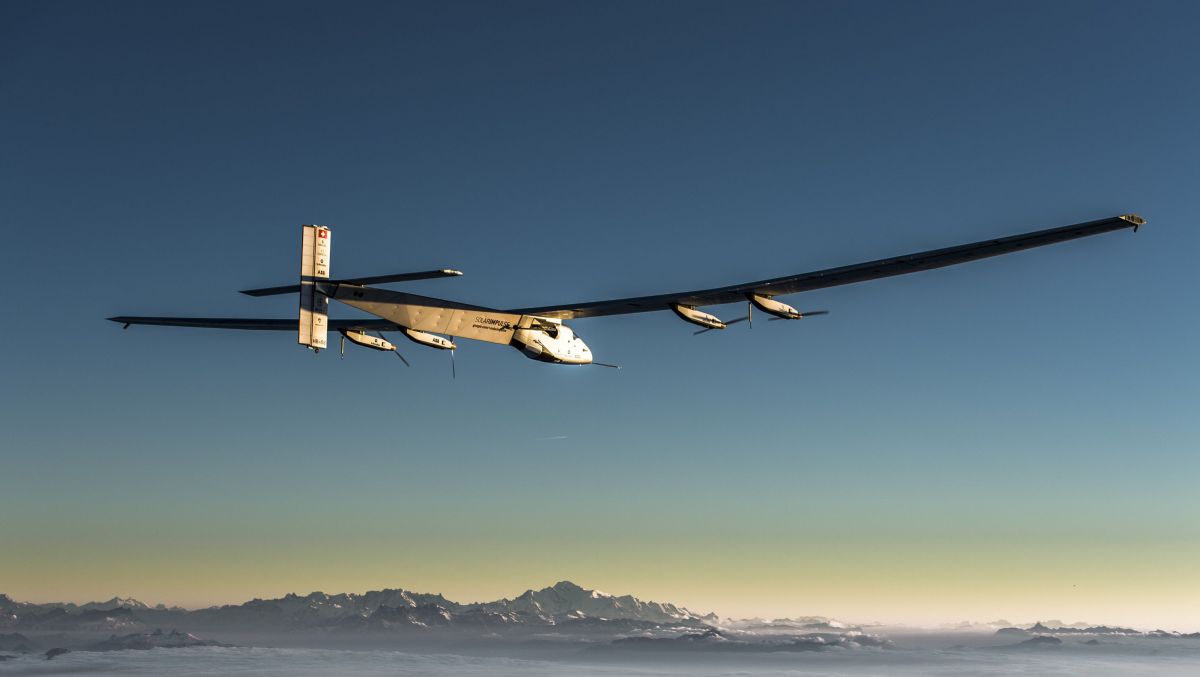 Zborul în jurul lumii a navei Solar Impulse 2 va fi întrerupt pentru câteva luni