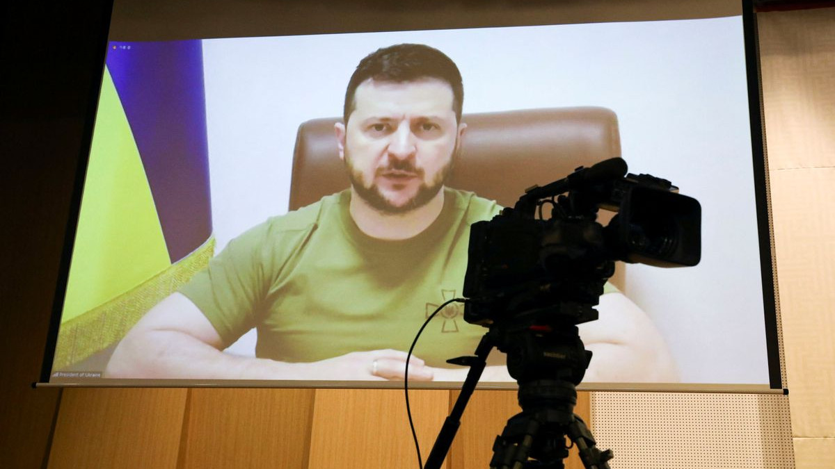 Zelenski susține că la Mariupol ar fi fost uciși zeci de mii de oameni și solicită ajutor militar din partea Coreei de Sud