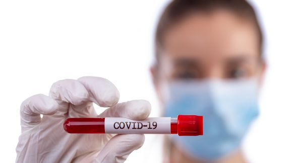 101 persoane, testate pozitiv cu COVID-19, au fost tratate și externate