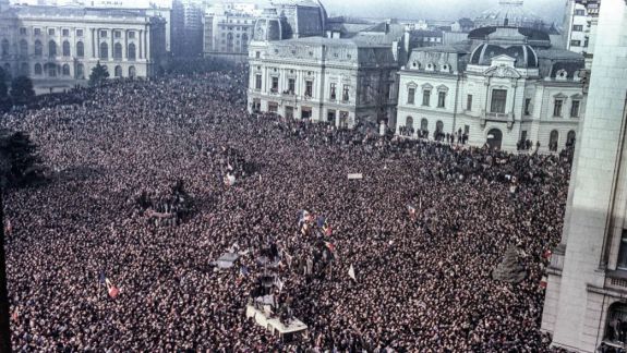30 de ani de la Revoluția din 1989 în România. Iată cinci lucruri despre evenimentele istorice ce au marcat luna decembrie