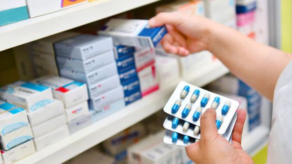 Agenția Medicamentului trage alarma: Numărul medicamentelor incluse în Catalogul naţional de prețuri de producător s-a redus cu aproape 50%