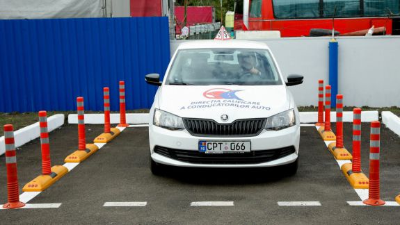 Au încercat să se programeze la examenul auto prin metode îndoielnice. Planurile le-au fost date peste cap de reprezentanții ASP