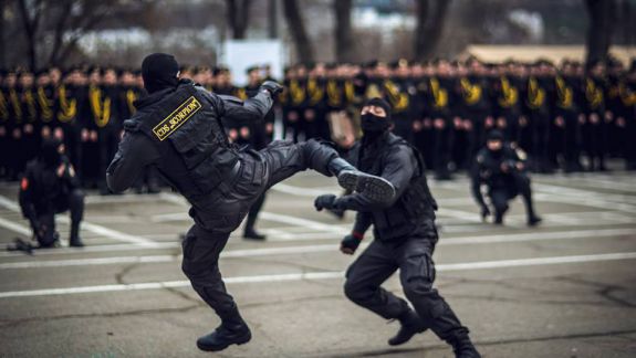 Carabinierii vor fi instruiți să intervină la solicitările 112. Proiectul a trecut cu succes o primă etapă