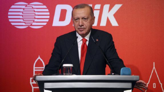 Erdogan: Ofensiva turcă în Siria va continua „până la atingerea obiectivelor”. Două milioane de refugiați sirieni urmează să fie trimişi în „zona de securitate”