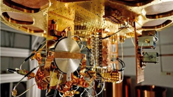 Google ar fi creat primul computer cuantic, mai puternic decât orice alt supercalculator