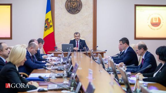 Guvernul recheamă mai mulți ambasadori moldoveni
