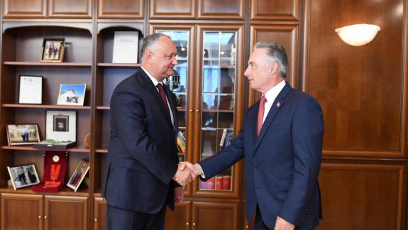 Igor Dodon l-a numit în funcție pe tatăl finului său: Victor Gaiciuc, noul secretar al Consiliului Suprem de Securitate (DOC)
