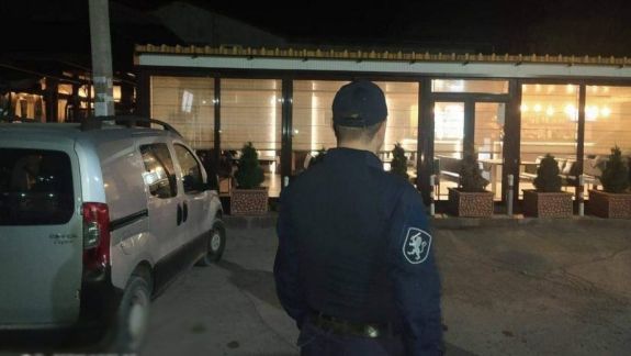 În ajun de Crăciun pe stil vechi, poliția atenționează! „Vom dubla numărul de persoane care vor fi la datorie. Nici nu o să știți cine vine în localuri să comande un suc”