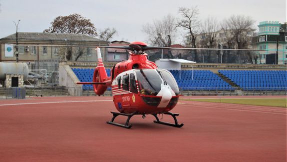 Intervenție SMURD: O tânără a fost adusă din România, cu traumatisme multiple, după ce a căzut de la înălțime