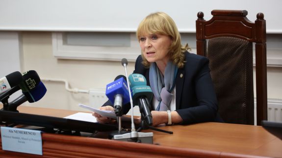 Ministra Sănătății face lumină asupra subiectului insulinei: Sute de pacienți ar fi fost transferați fără necesitate de la un tip de insulină la altul
