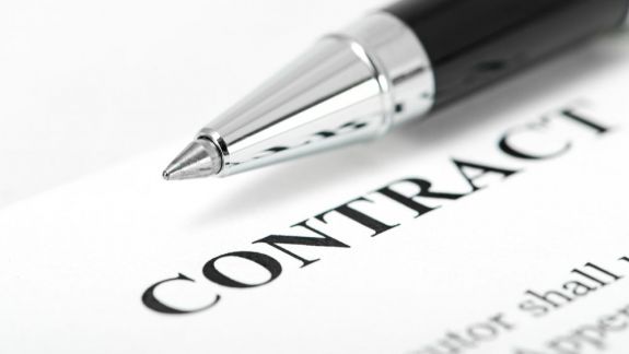 Noi propuneri la Codul Muncii: Durata pauzei de masă ar fi stipulată în contract, iar Guvernul n-ar mai decide transferul zilelor lucrătoare din perioada sărbătorilor