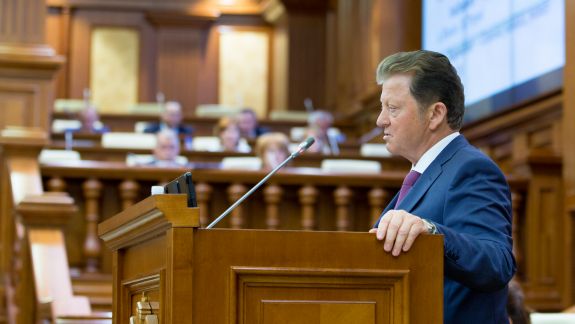 Țurcan nu va fi repus în funcția de președinte CC. Curtea i-a declarat inadmisibilă cererea