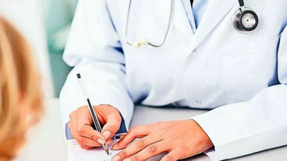 A început imunizarea lucrătorilor medicali primari: „Niciun colaborator nu a prezentat reacții adverse”