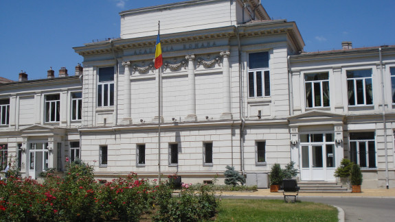 Academia Română își susține colegii moldoveni, care se împotrivesc reformei universitare:  Amintește de perioada dictaturii comuniste