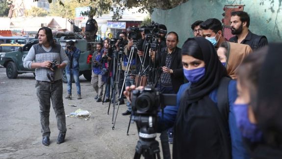 Afganistan: Peste 100 de jurnaliști cer ajutorul comunității internaționale pentru sprinjinul libertății presie