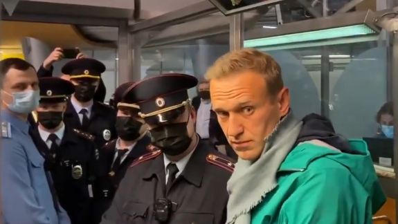 Alexei Navalnîi, găsit vinovat de încălcarea controlului judiciar în perioada în care era otrăvit