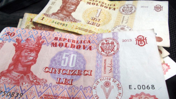 Analiză economică: La 31 de ani de independență, ca putere de cumpărare, moldovenii au un salariu de 1,6 ori mai mare față de 1991