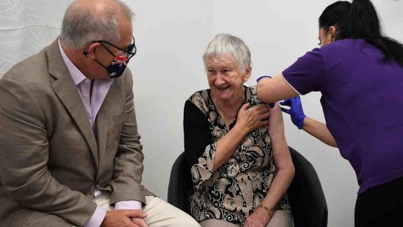 Australia a început procesul de imunizare a populației. Membrii Guvernului au fost primele persoane vaccinate