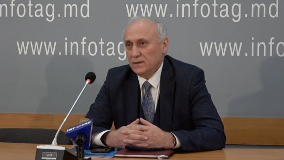 Avocatul lui Plahotniuc, Avornic, și-a dat demisia din funcția de membru al CSP